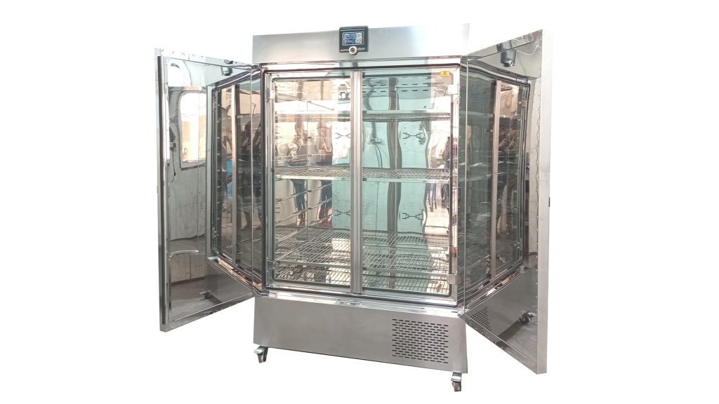 اتاقک پایداری SCH-700 L SS